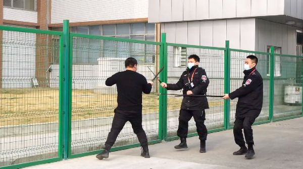 1612512811529721.jpg 2.3春節(jié)前反恐演練1.jpg