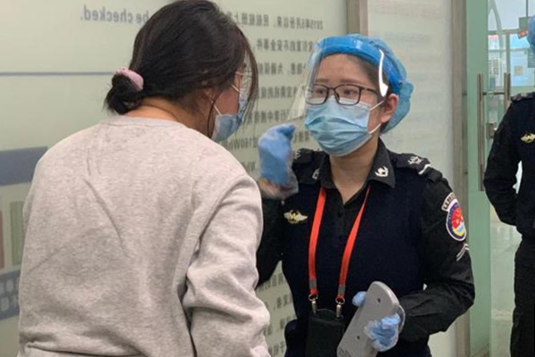 1647413909102105.png 柔肩擔使命 巾幗綻芳華1.png